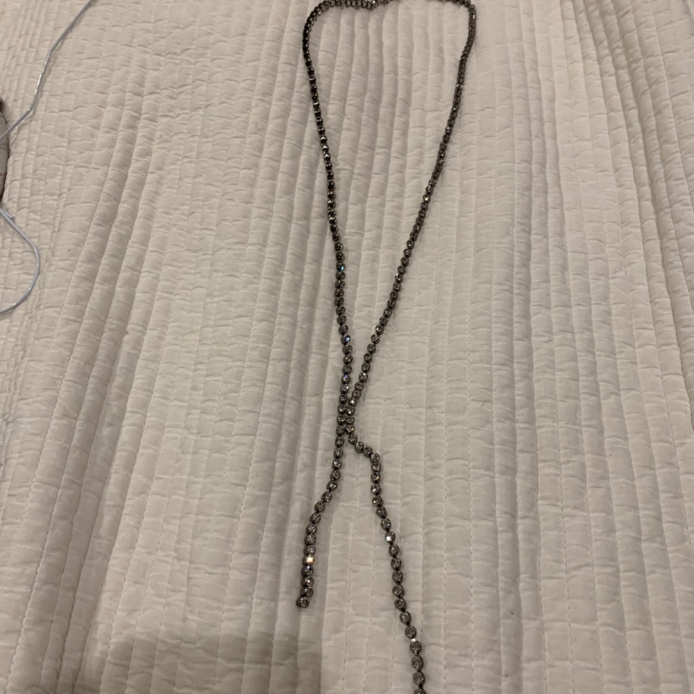 Long Rhinestone(?) necklace - Picture 3 of 3